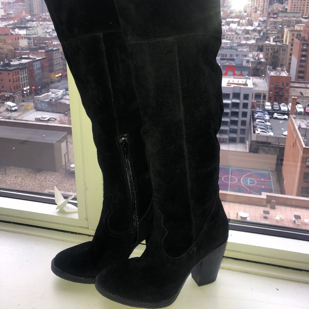 Steve Madden Thigh High Boots Size 6.5